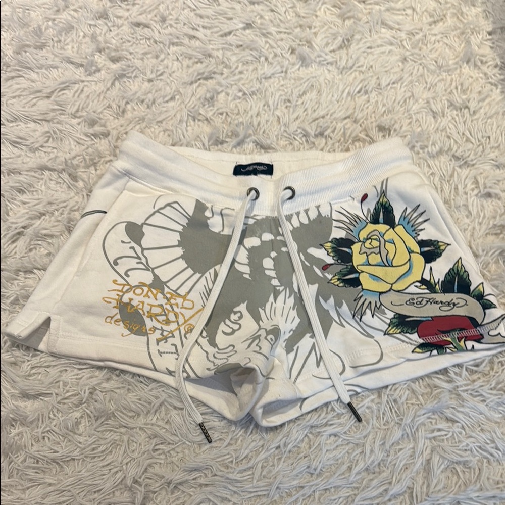 ED HARDY Women's White Graphic Shorts
